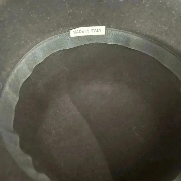 NWOT women Black Wool Wide  Brim Hat - Picture 4 of 4